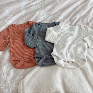 set of 3 thermal waffle knit onesies for newborns